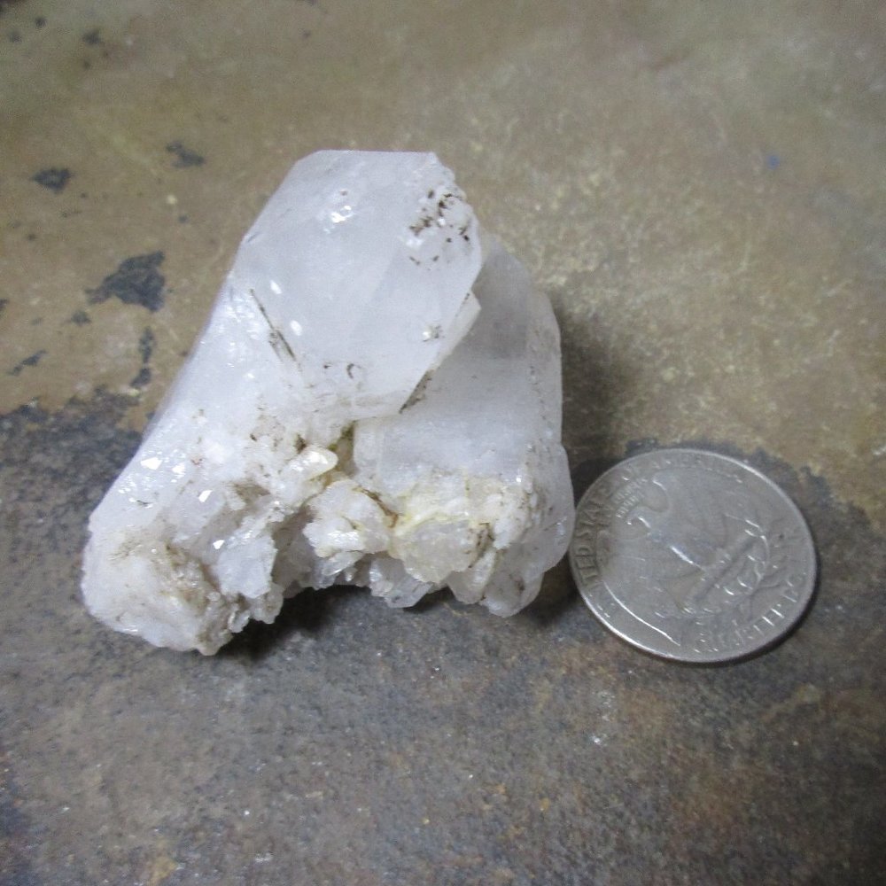 1977 Quartz crystal cluster home decor